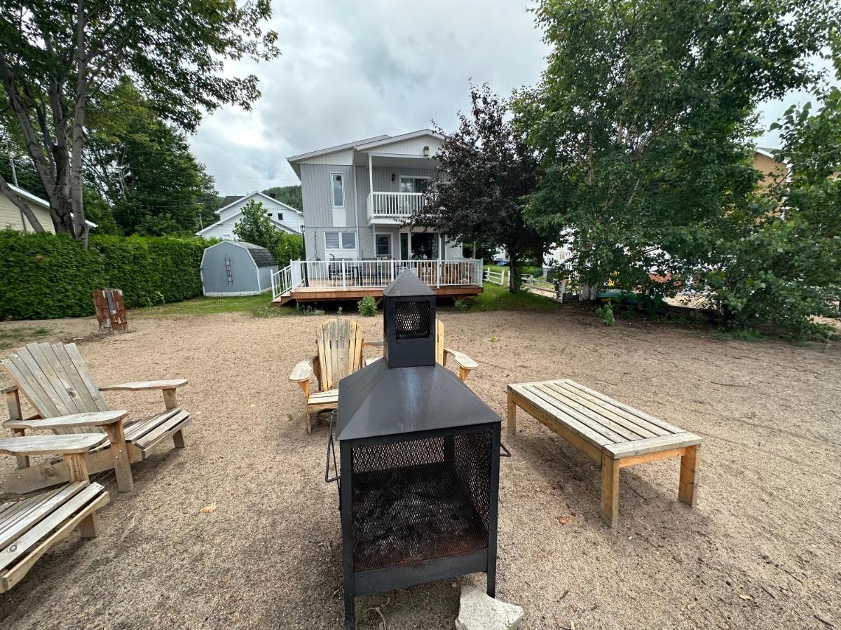 Maison Sur Le Lac Desbiens Kültér fotó